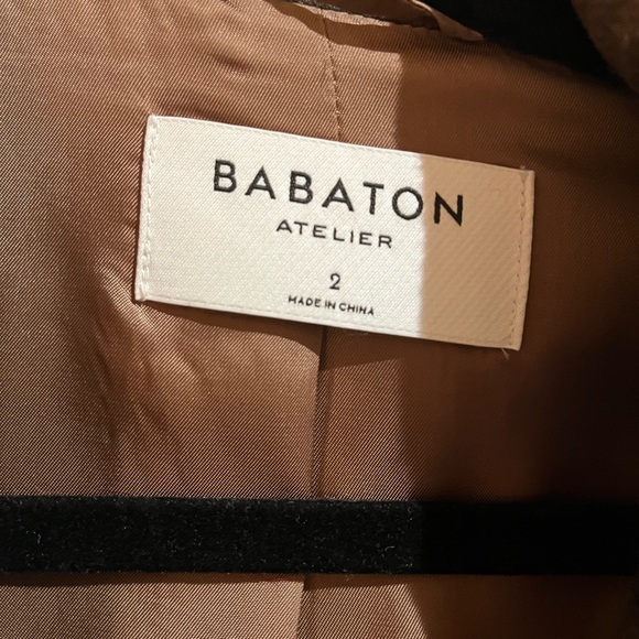 Rarely worn, timeless Aritiza blazer - Picture 2 of 2